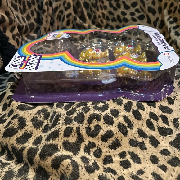 Care Bears Gold and Ruby Collectors set - Picture 8 of 8